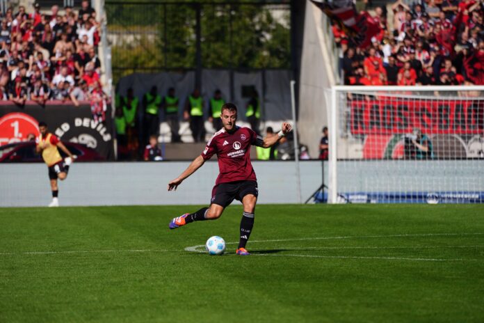 1. FC Nürnberg Robin Knoche Kapitän Dreierkette Abwehrchef Analyse CLUBFOKUS