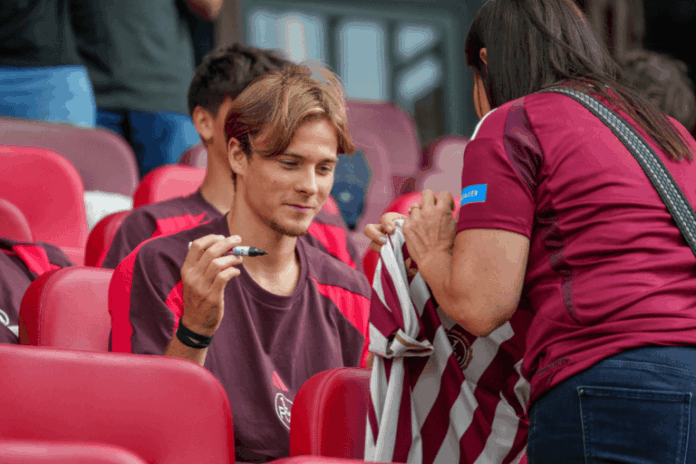 1. FC Nürnberg FCN News Southampton Wechsel CLUBFOKUS