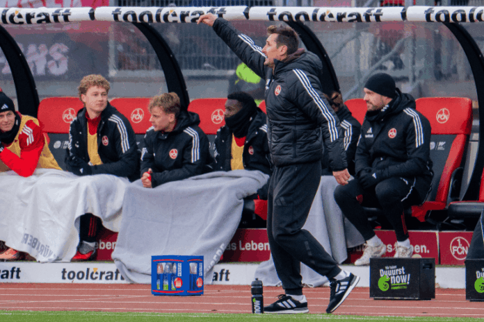 1. FC Nürnberg FCN News CLUBFOKUS Miroslav Klose Bank Joker Wechsel Coaching 1. FC Nürnberg FCN News CLUBFOKUS Miroslav Klose Bank Joker Wechsel Coaching