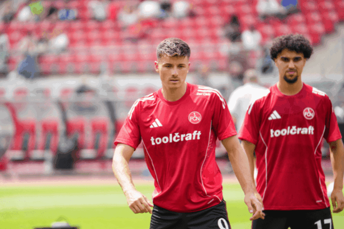 1. FC Nürnberg FCN News CLUBFOKUS Semir Telalovic Arminia Bielefeld 1. FC Nürnberg FCN News CLUBFOKUS Semir Telalovic Arminia Bielefeld