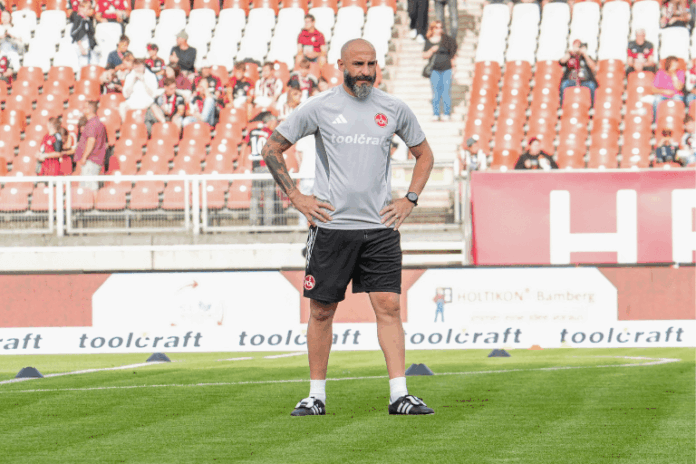 1. FC Nürnberg FCN News Javier Pinola Miroslav Klose Trainer CLUBFOKUS