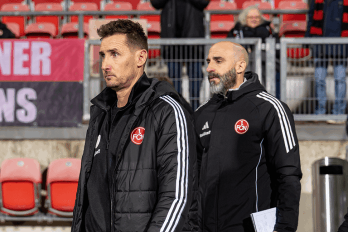 1. FC Nürnberg FCN News Analyse CLUBFOKUS Miroslav Klose Javier Pinola 1. FC Nürnberg FCN News Analyse CLUBFOKUS Miroslav Klose Javier Pinola