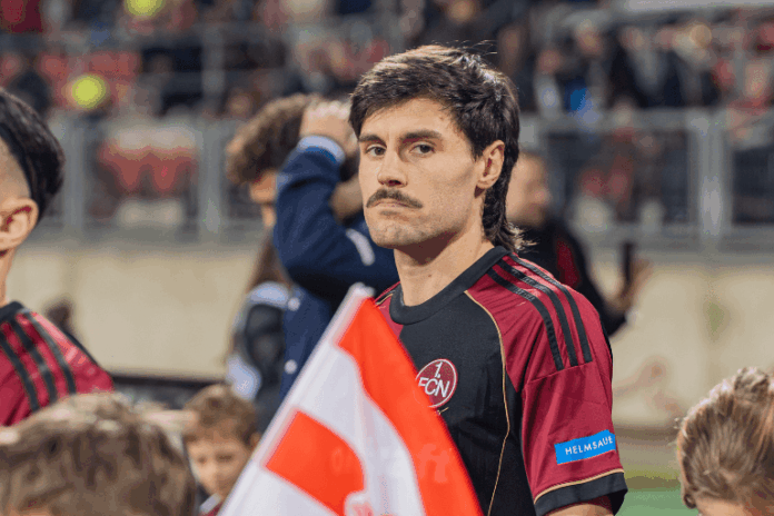 1. FC Nürnberg FCN News Analyse CLUBOKUS Tom Baack 1. FC Nürnberg FCN News Analyse CLUBOKUS Tom Baack