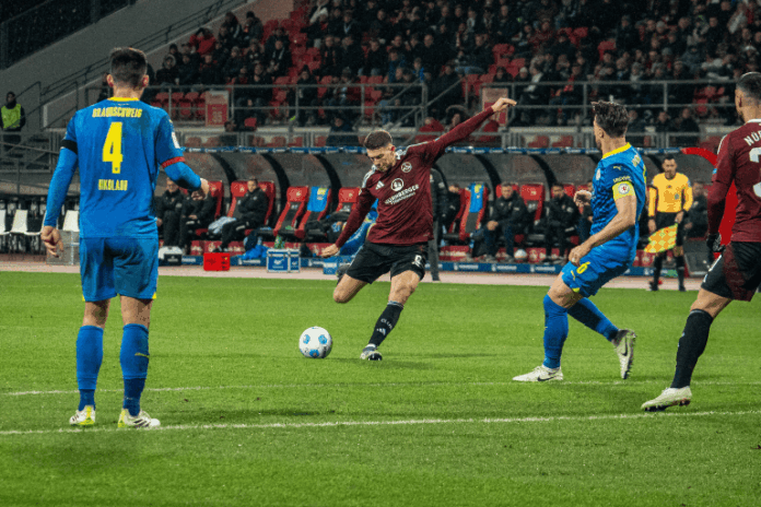1. FC Nürnberg FCN News Analyse CLUBFOKUS Florian Flick Eintracht Braunschweig 1. FC Nürnberg FCN News Analyse CLUBFOKUS Florian Flick Eintracht Braunschweig
