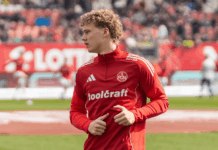 „Die anderen fahren nach Hause, er ins Gym“ – Klose lobt „Vorbild“ Scobel beim FCN 1. FC Nürnberg FCN News Analyse CLUBFOKUS Piet Scobel