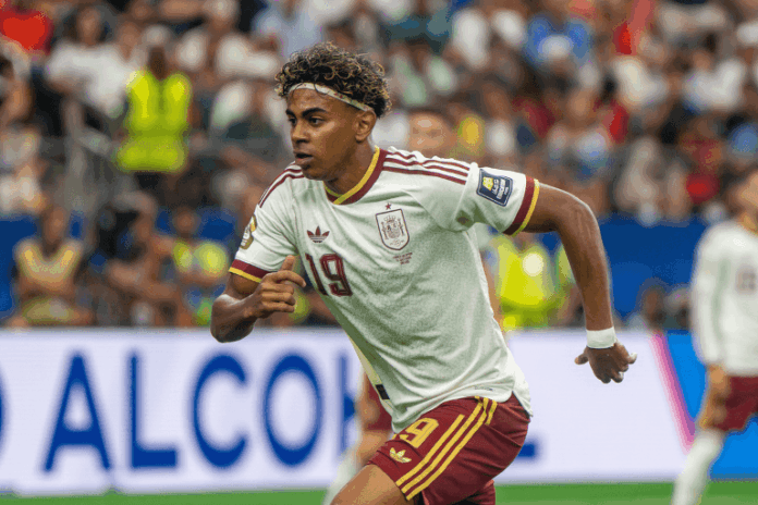 1. FC Nürnberg FCN News Analyse CLUBFOKUS Lamine Yamal 1. FC Nürnberg FCN News Analyse CLUBFOKUS Lamine Yamal